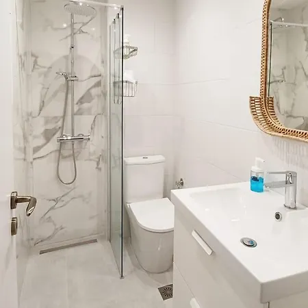 Apartamento Shiny And Relaxing 5th Floor